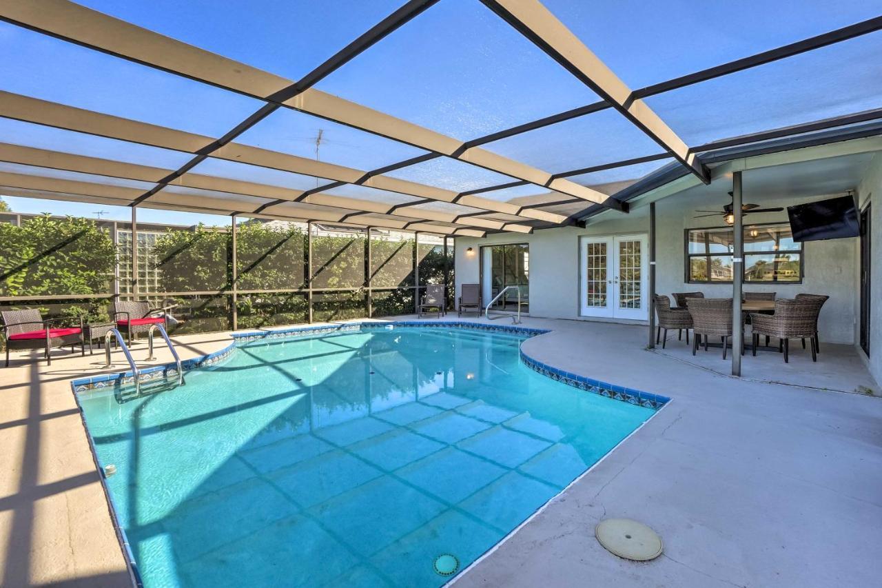 Вилла Waterfront Port Richey House With Heated Pool! Экстерьер фото